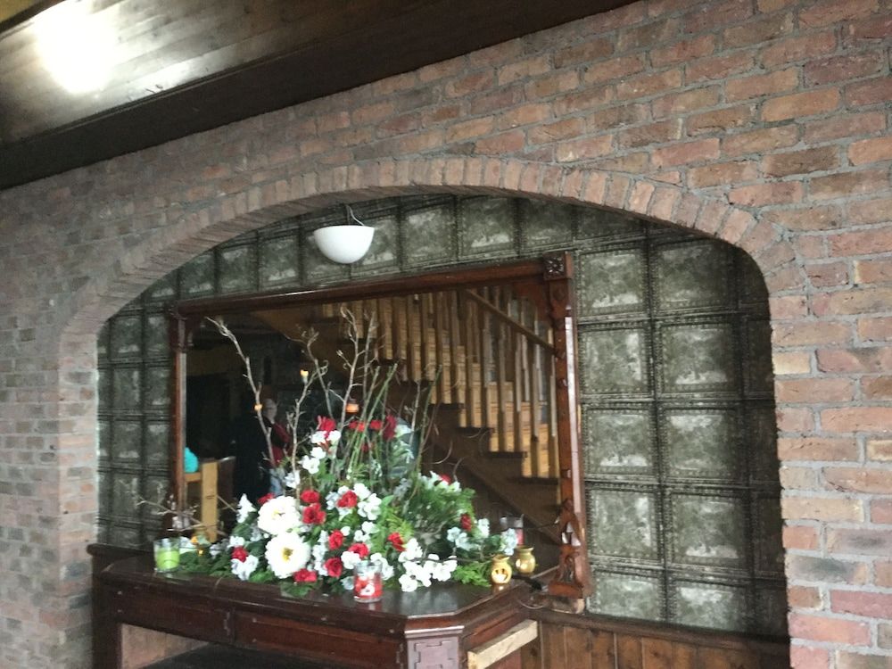 The Lanterns Hotel 2