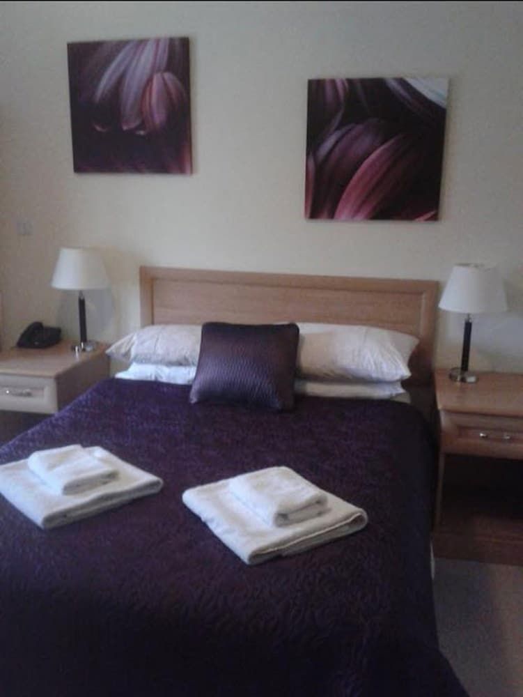 Cottage Lea's Country Hotel & Restaurant 3