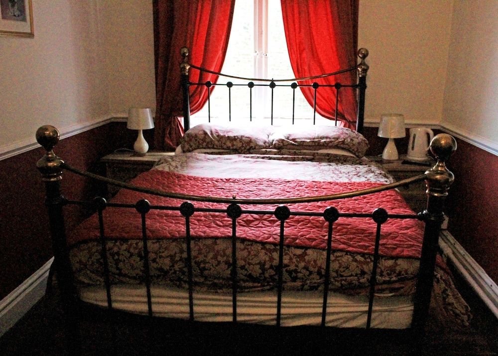 The Old Poets Corner 2