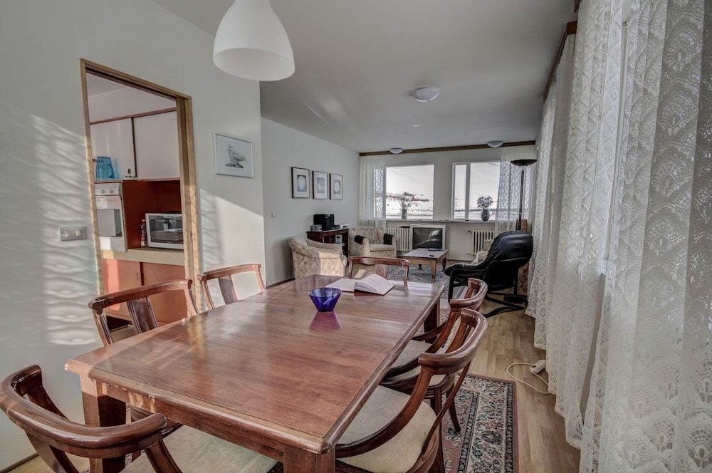 Sima Hostel & Apartments