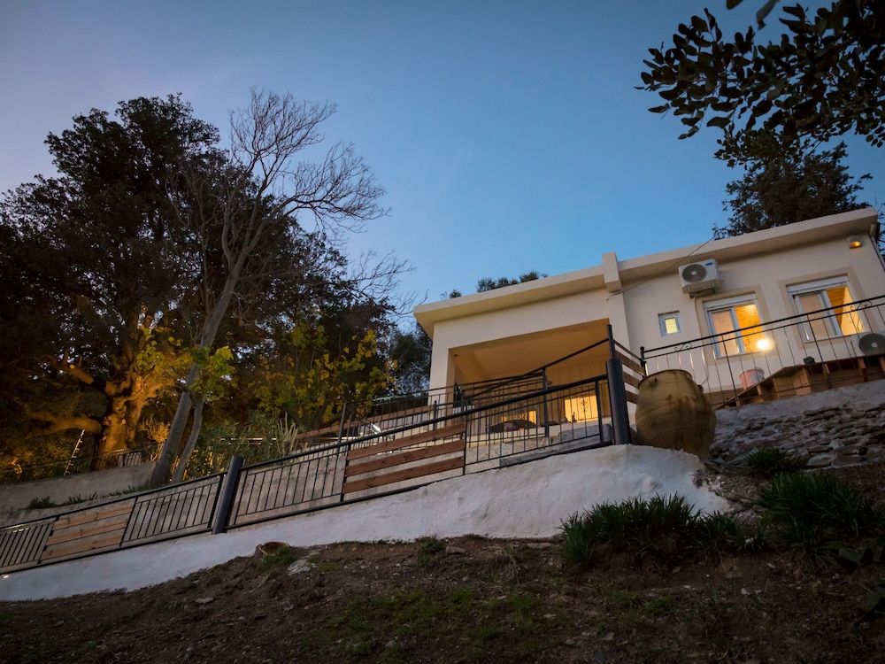 Villa Lakki The View 1