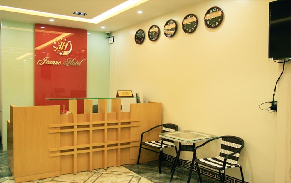 Jeanne Hotel 3