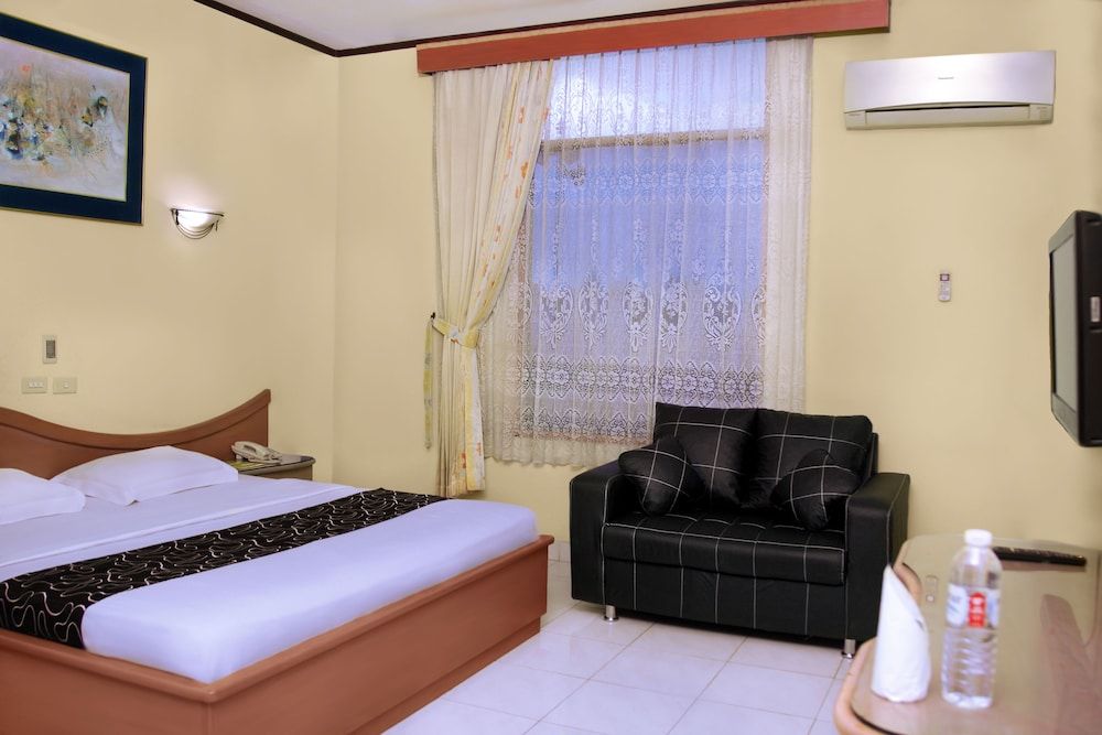 Hotel Permata Hijau 3