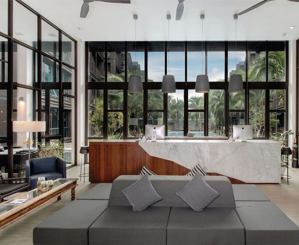 Saturdays Residence by Brown Starling 3