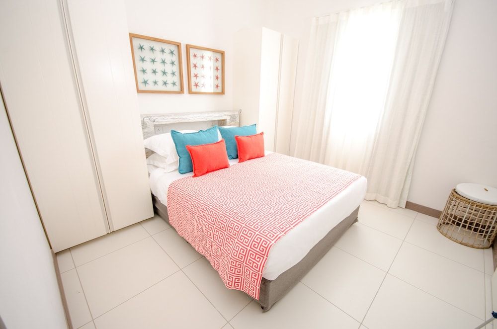 L'Escale Beachfront Luxury Suite By Dream Escapes 3