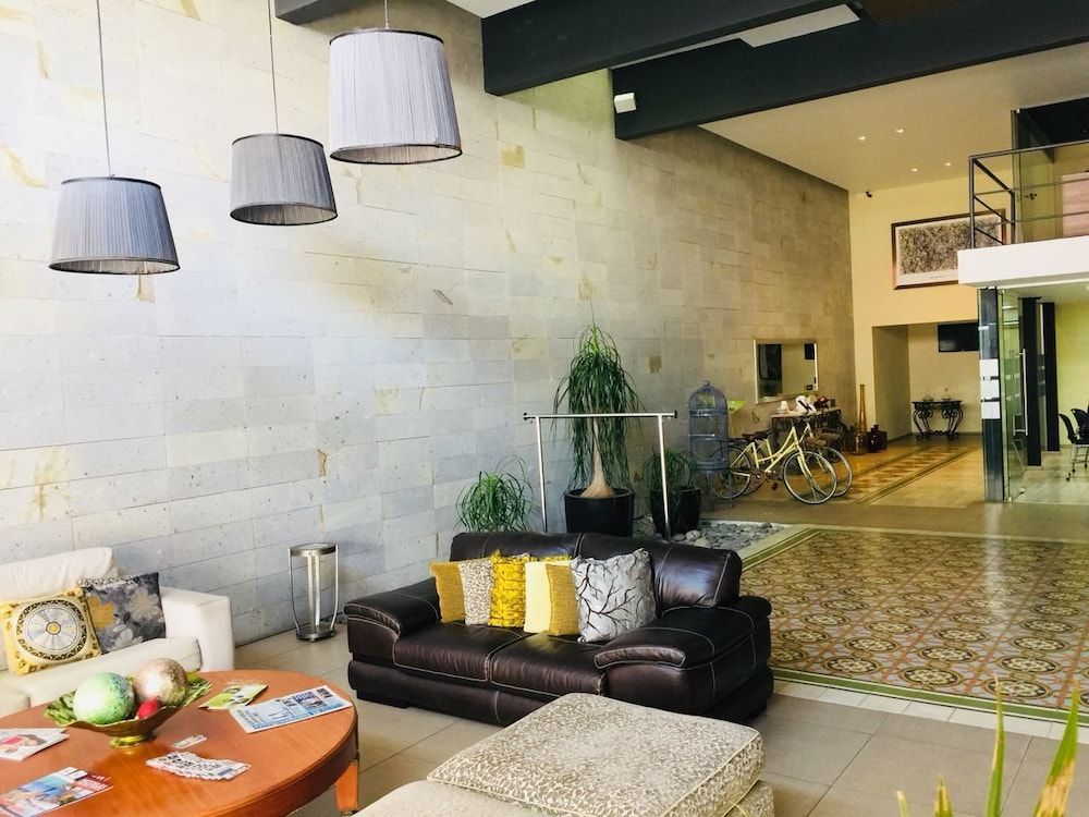 El Hotel Business Class 2