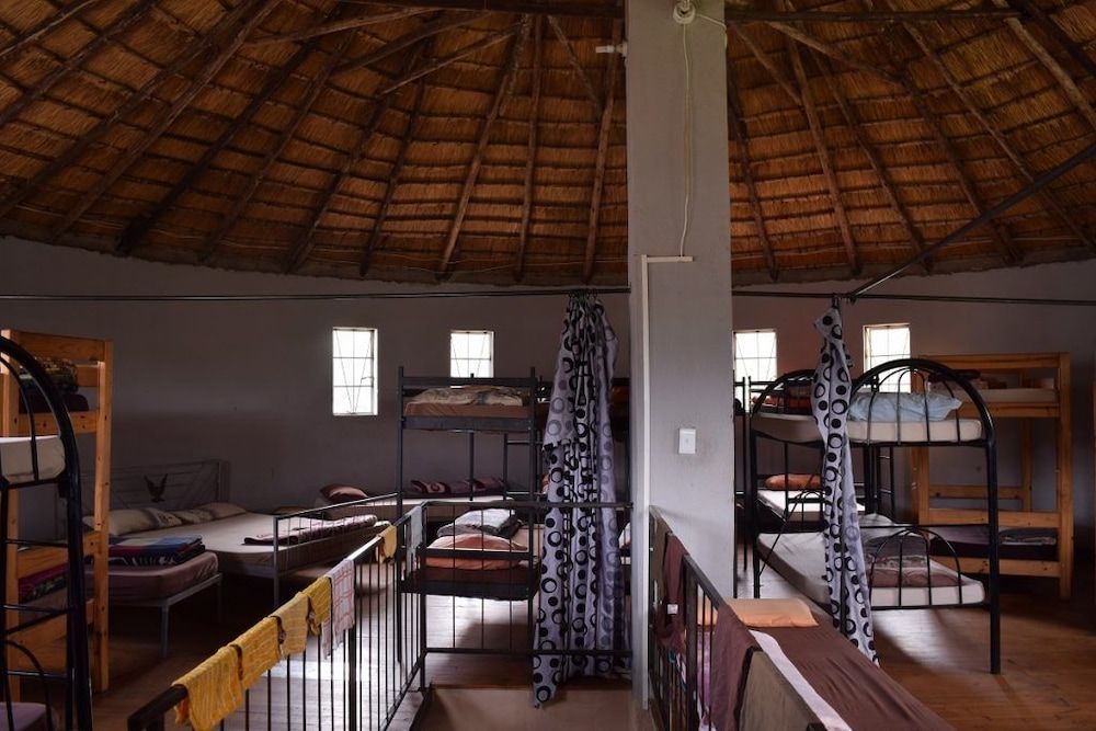 Sheris Lodge and Backpackers 3