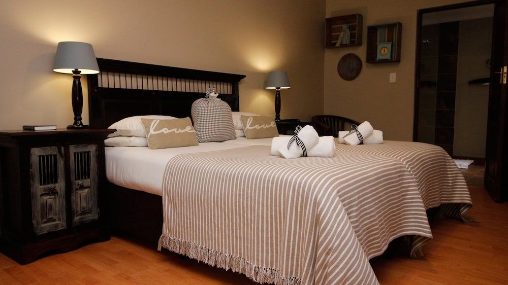 Farm and Fellow Guesthouse and Restaurant