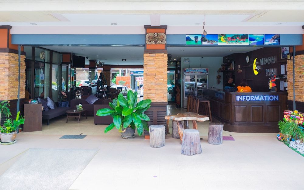 Patong Moon Inn Guesthouse 3 estrellas en Patong Beach