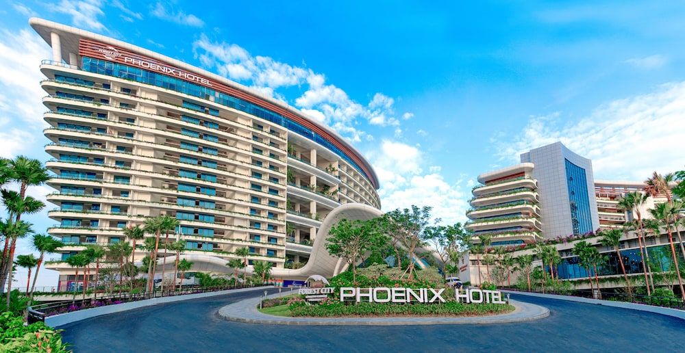 Forest City Phoenix International Marina Hotel