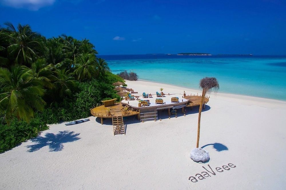 aaaVeee Nature's Paradise