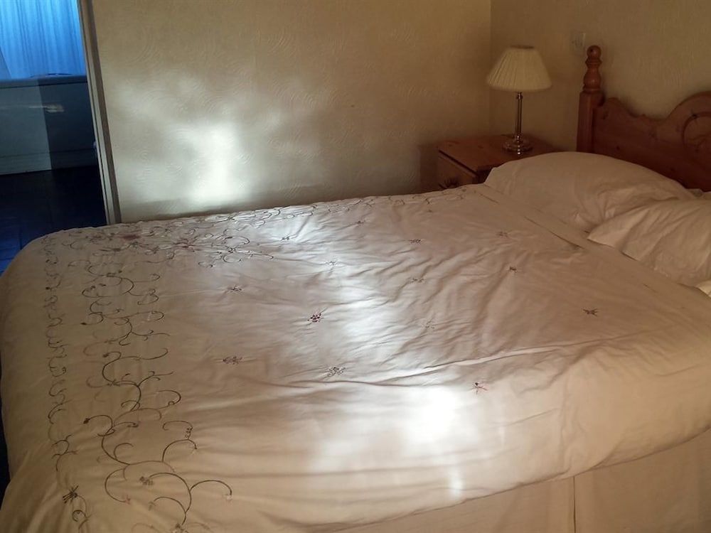 The Green Dragon Inn 2