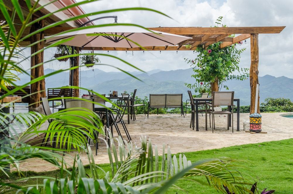 Hotel Peace & Lodge 2