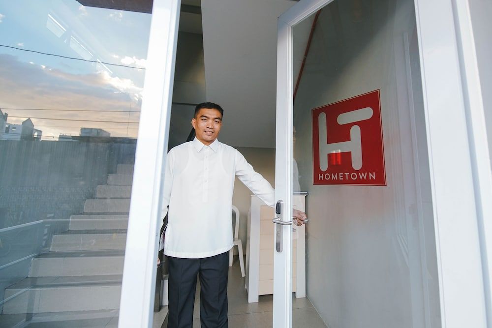 Hometown Hotel Makati - Edsa 2