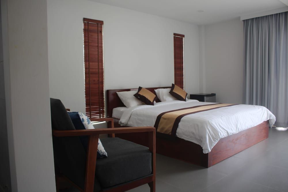 Sandy Clay Bungalows 3