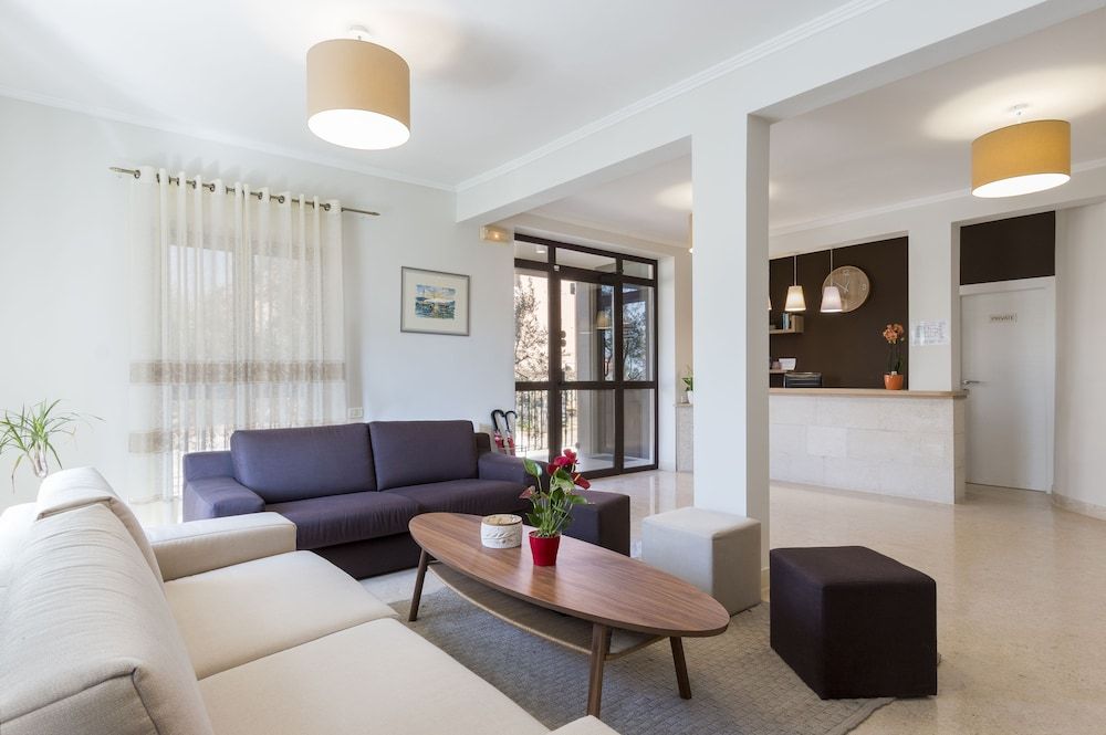 Villa Nina Apartments 3