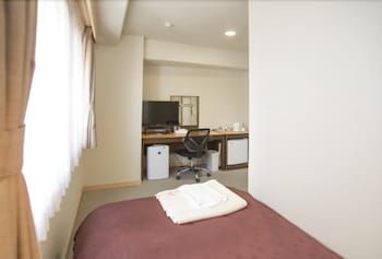 Toyota Prestige Hotel 3