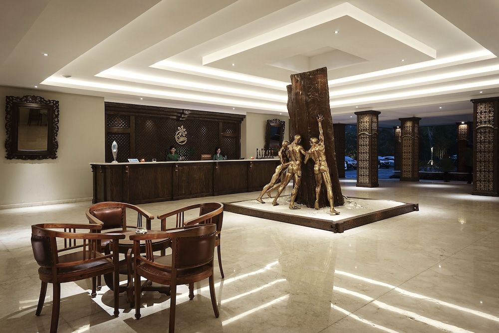 The Westlake Hotel & Resort Yogyakarta 3