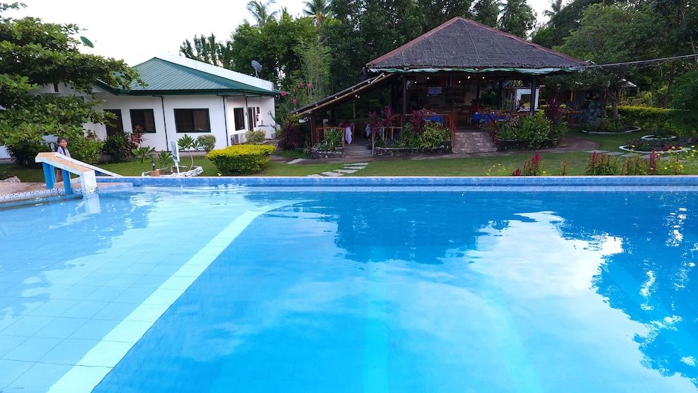 Mahogany Upland Resort