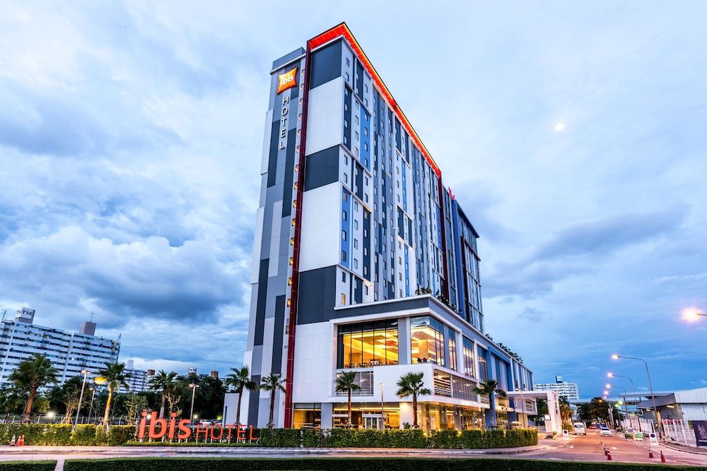 ibis Bangkok IMPACT 3 estrelas em Pak Kret