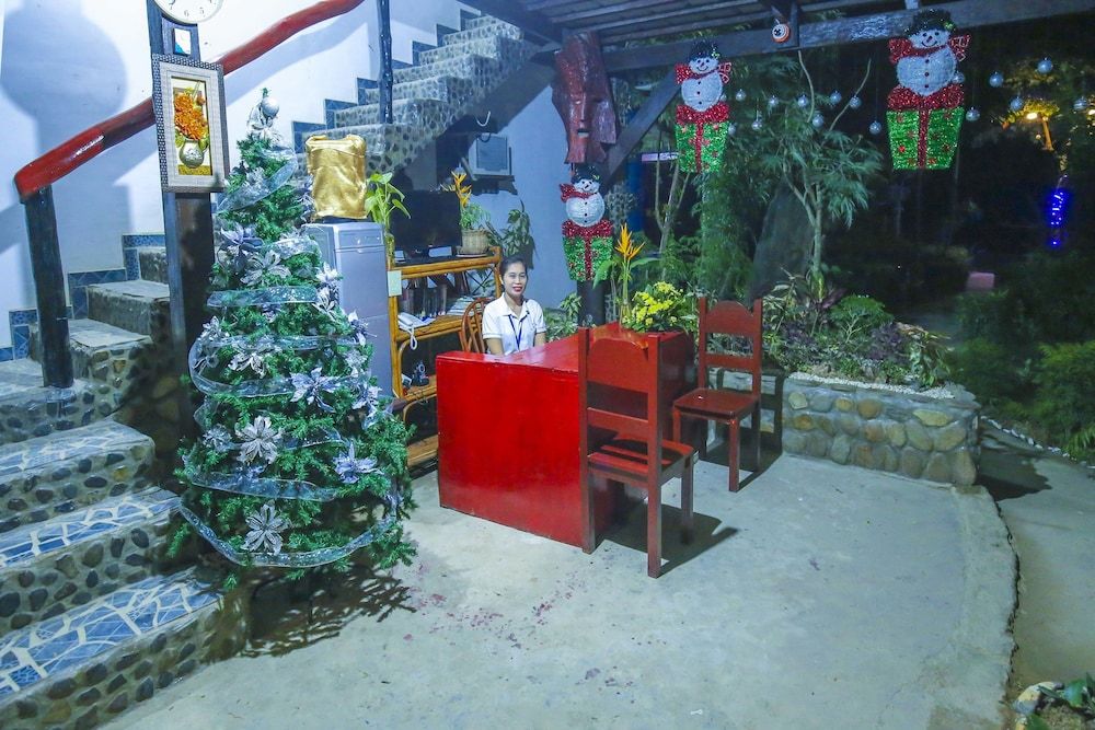 Doublegem Beach Resort and Hotel 3