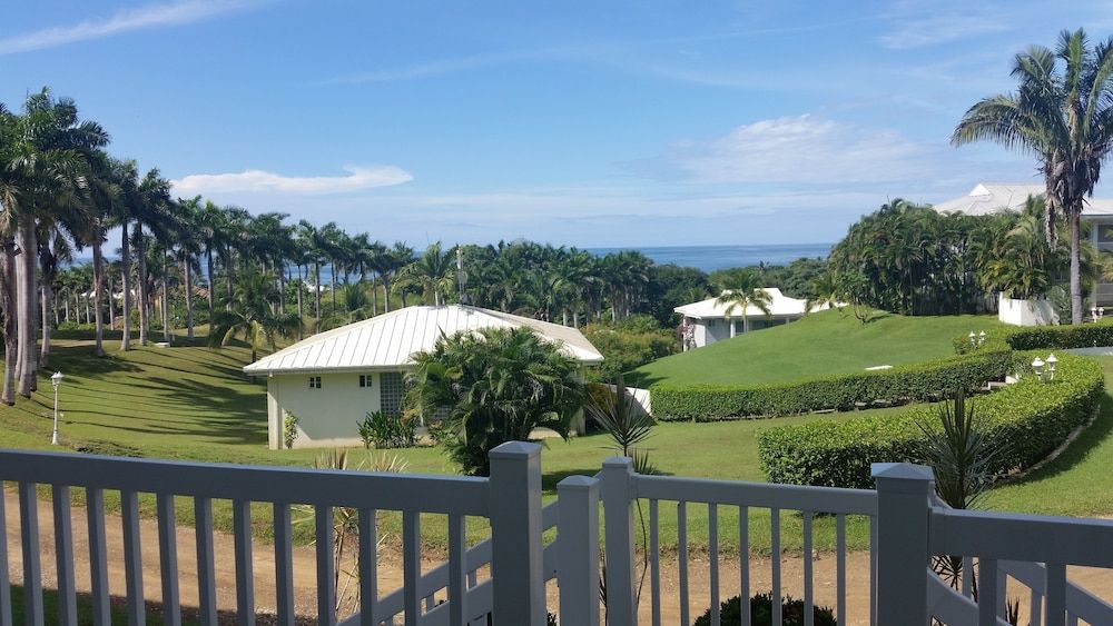 Sanctuary Condominiums and Retreat