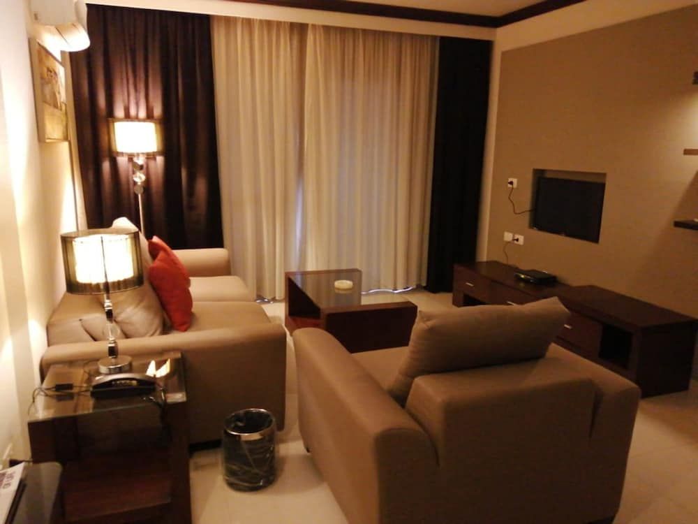 Panacea Hotel Borg El Arab 3