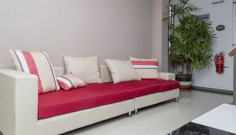 Vintage Lodge 2 Vintage Lodge 2