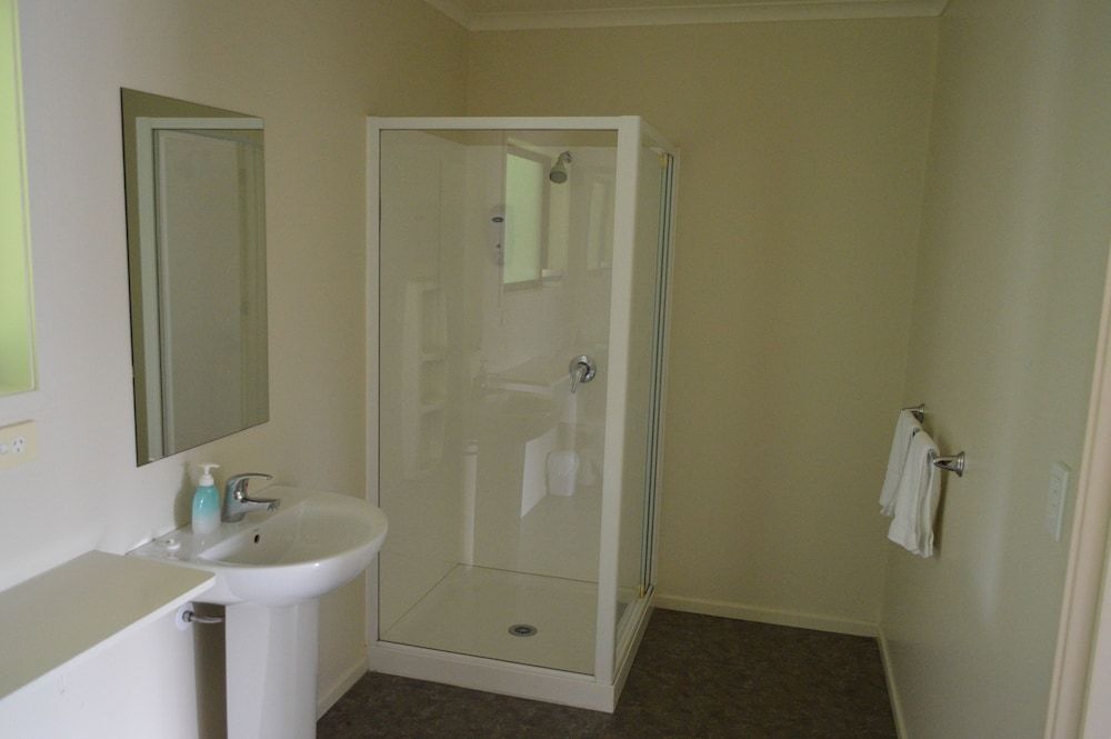 Brightwater Motor Inn 2