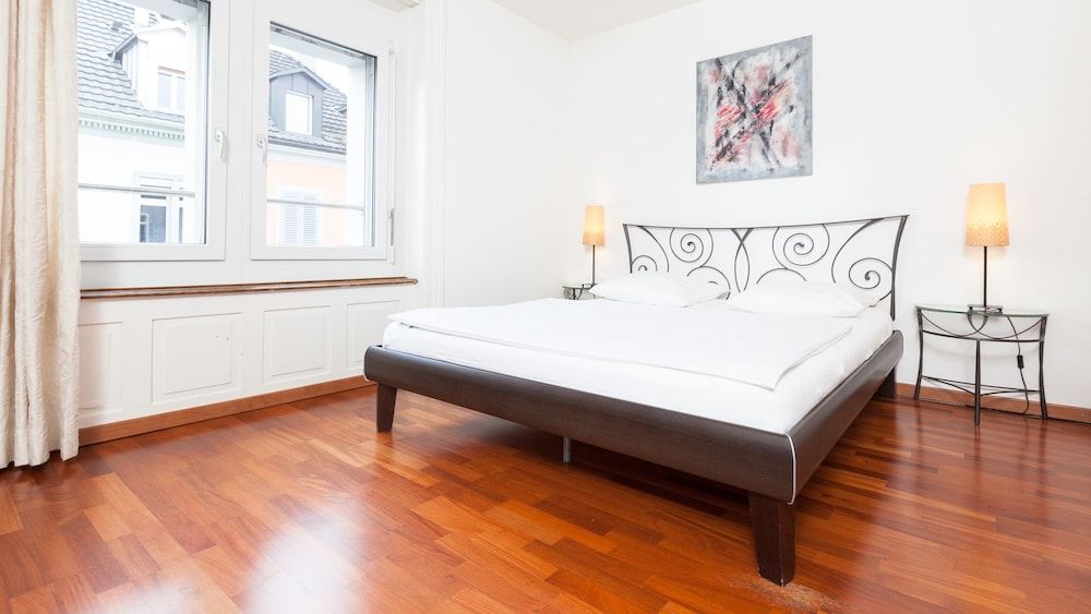 Swiss Star Oerlikon Inn 1