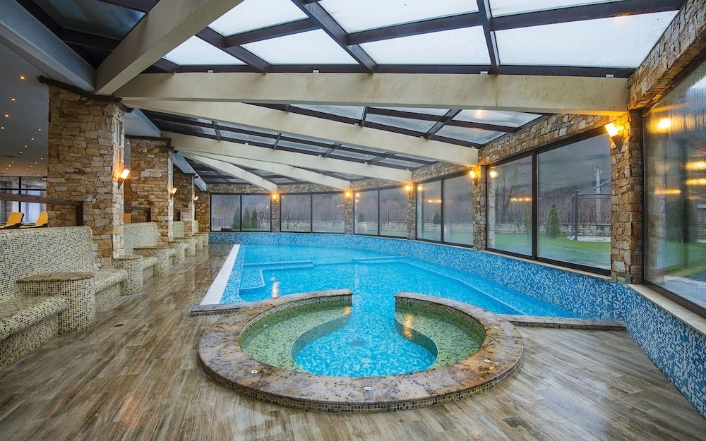 St. Spas Hotel & Balneo Complex 5 étoiles à Velingrad