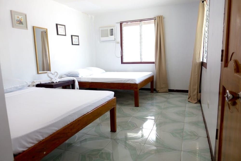 Bantayan Huts 1 Bantayan Huts 1