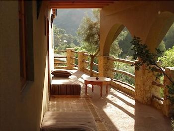 Ermitage D'akchour 3