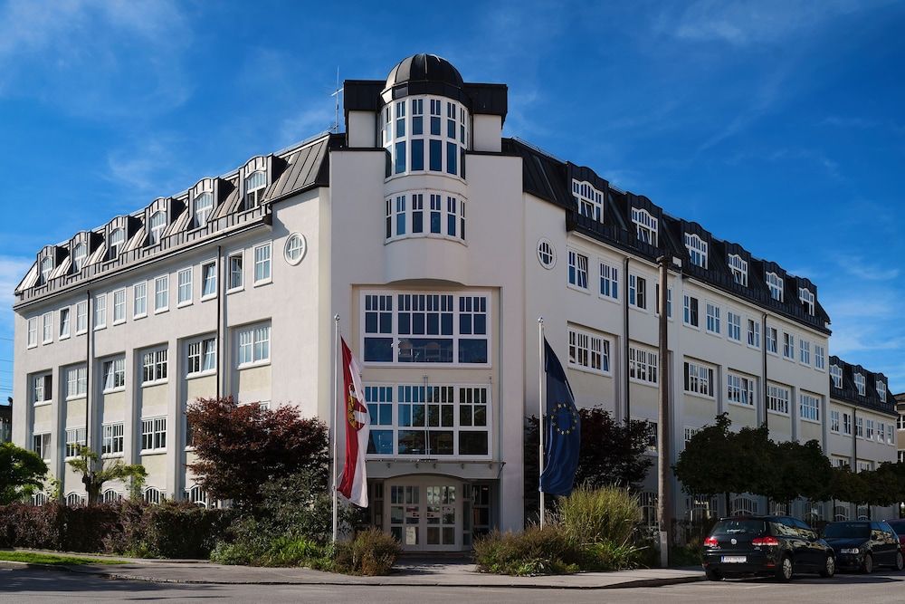 myNext - Riverside Hotel Salzburg 1 myNext - Riverside Hotel Salzburg 1