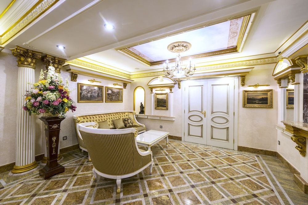 Boutique hotel Turgenev 3