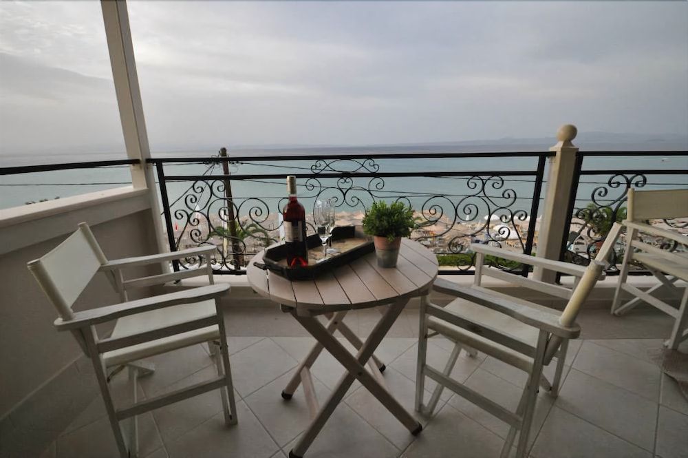 Alkionides Boutique Rooms 2 Alkionides Boutique Rooms 2
