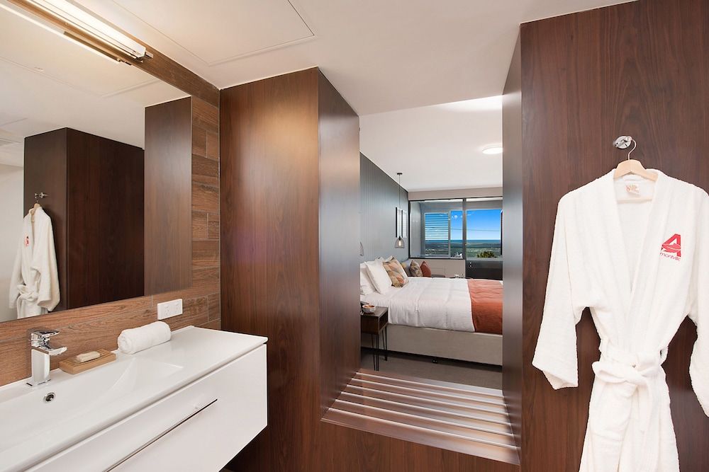 Altitude on Montville 3