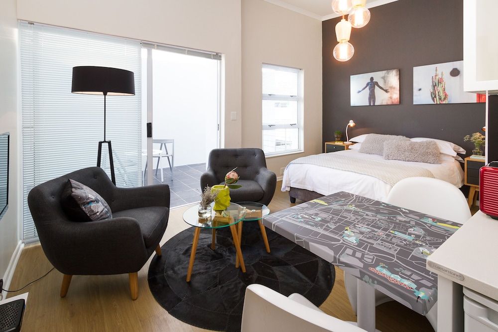 Quiver Tree Self Catering Apartments 2