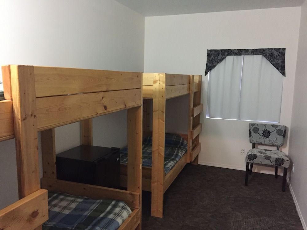 Invermere Hostel 3