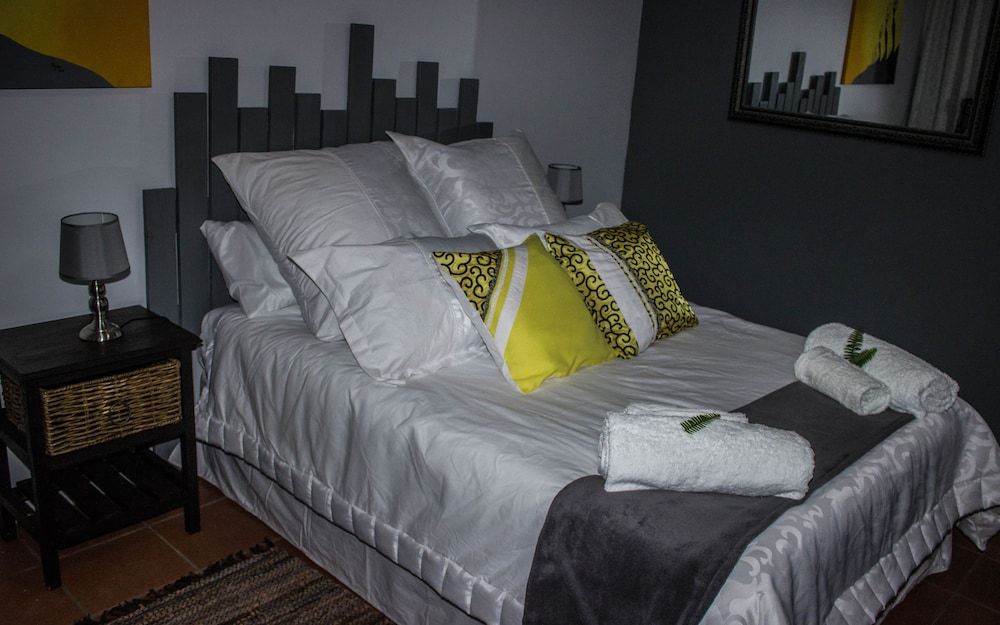 Oppi Hoek Guesthouse 3