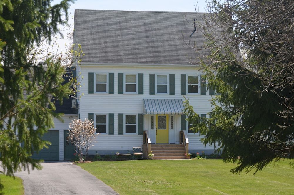 Magnolia North Bed and Breakfast