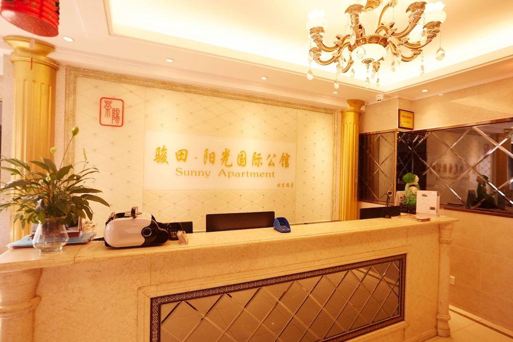 Sunny Private Apt of Grand Continental 3