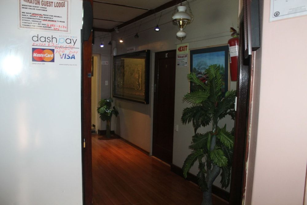 Miraton Guest Lodge 2