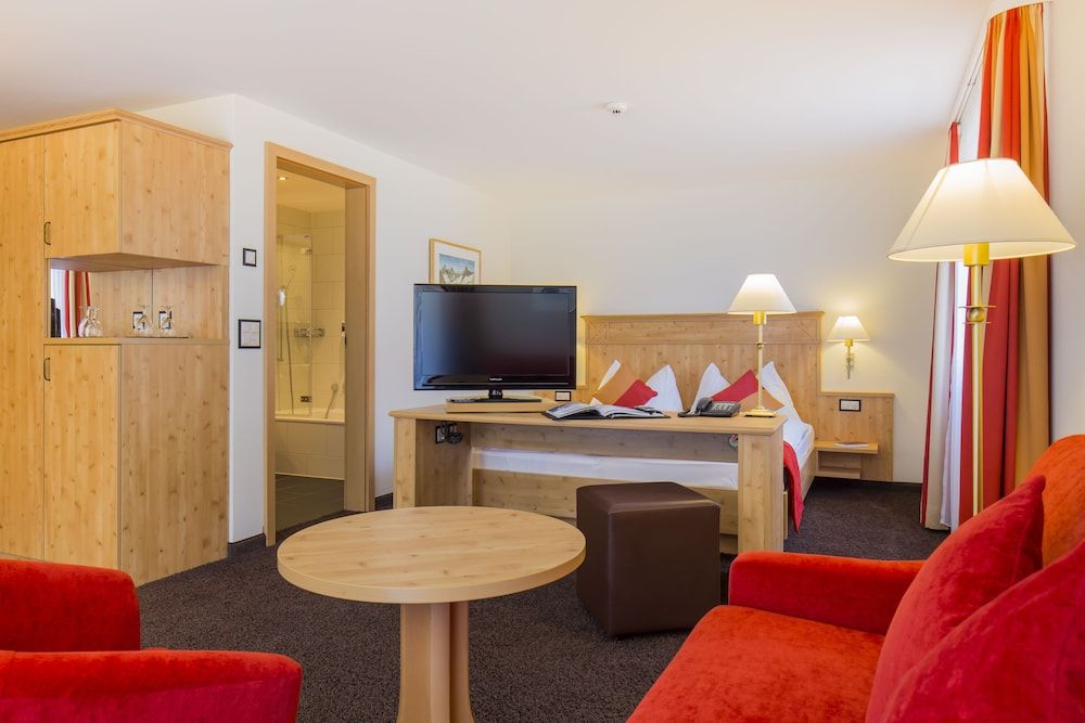 Modern Rooms by Täscherhof 1