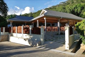 Bernique Guest House