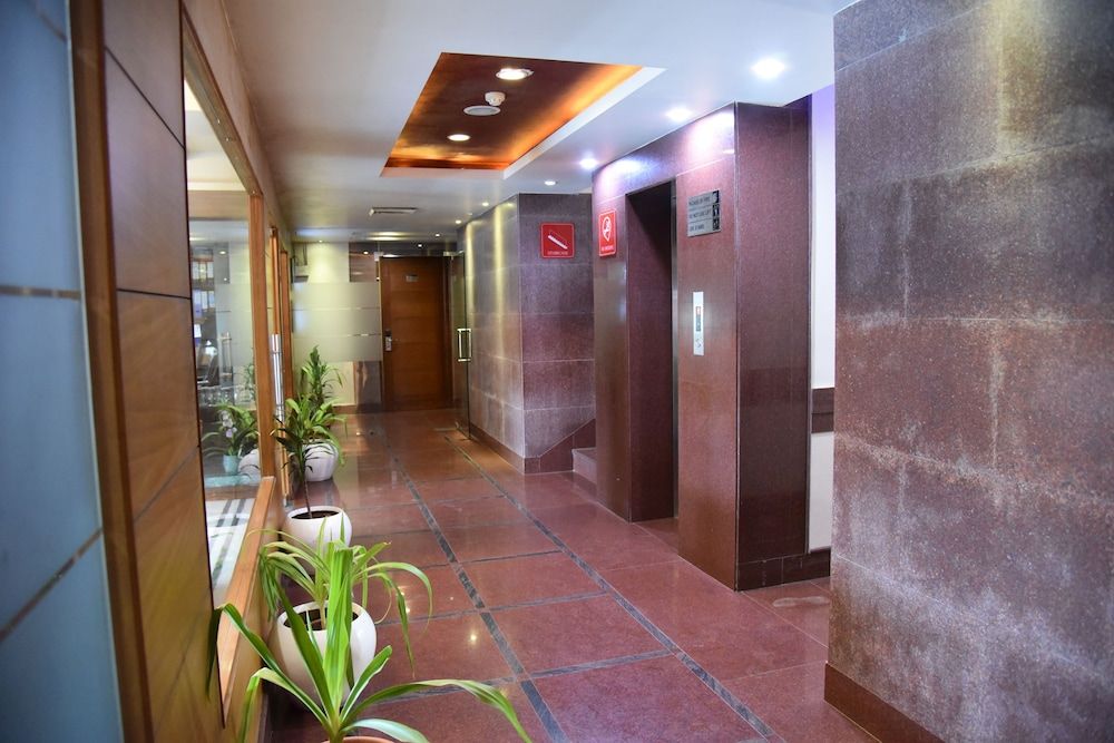 Leela Grande Hotel 2