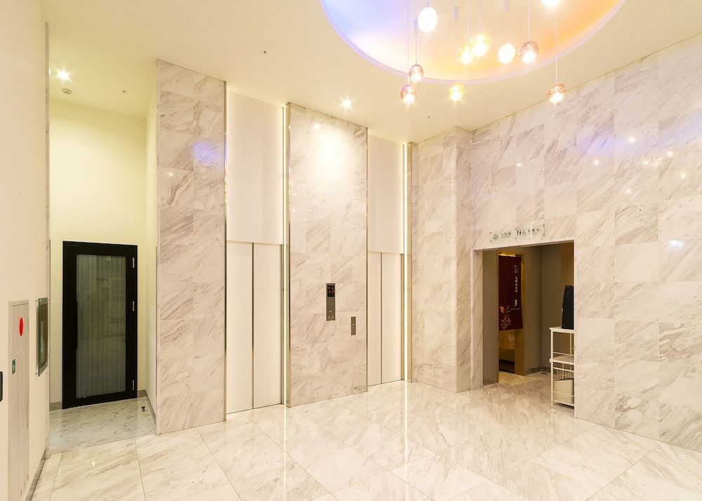 QUEEN'S HOTEL CHITOSE 2