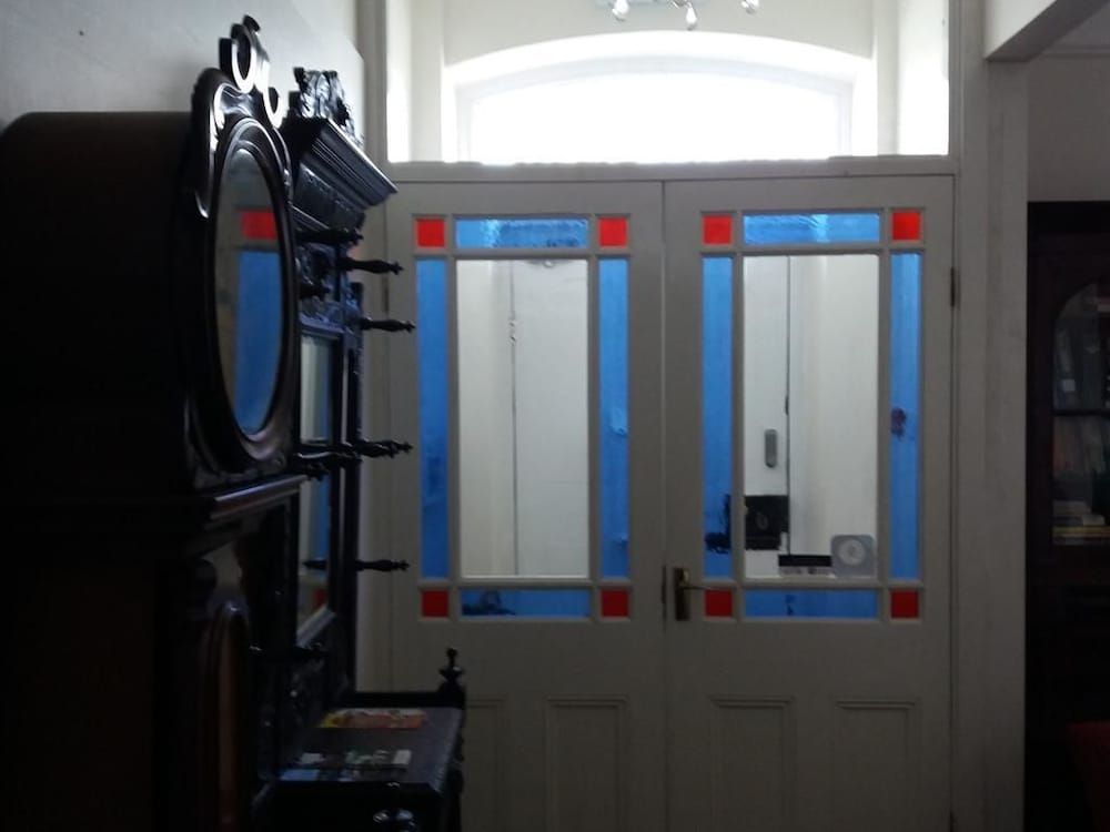 Halpins Townhouse Bed & Breakfast 2