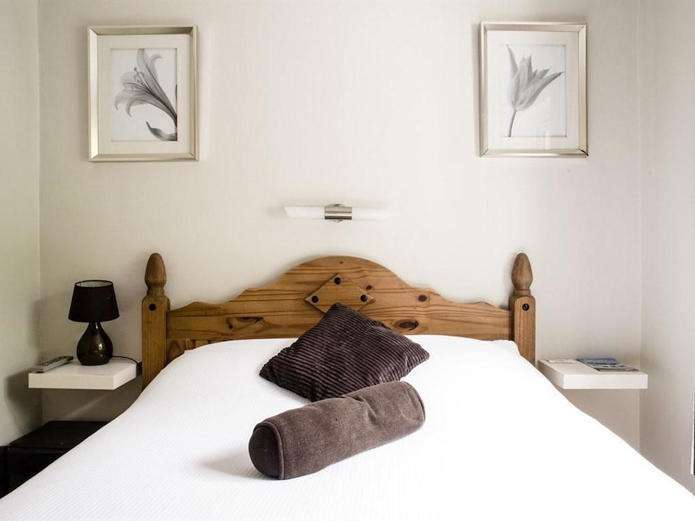 Tierney's Guesthouse 2