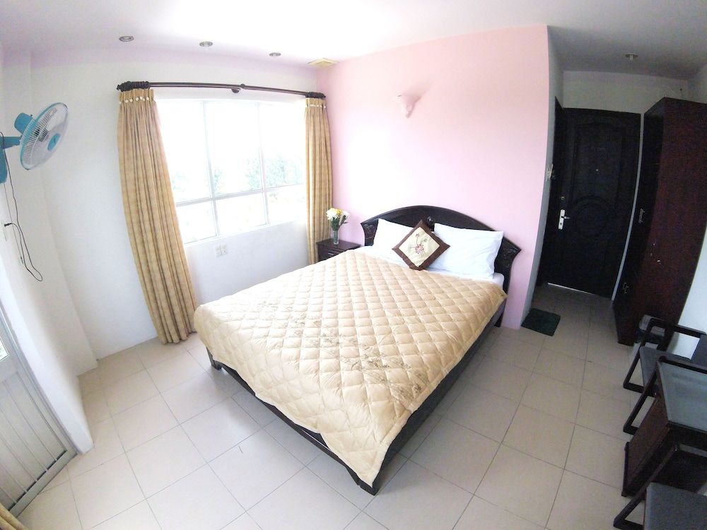 Quyet Thang Doc Let Hotel 3